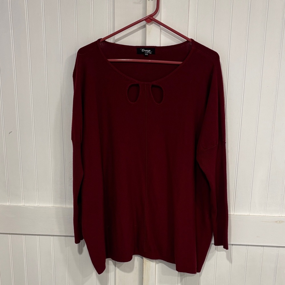 Orange Burgundy, long sleeve Tunic with Keyhole Detail size O/S (XXL)